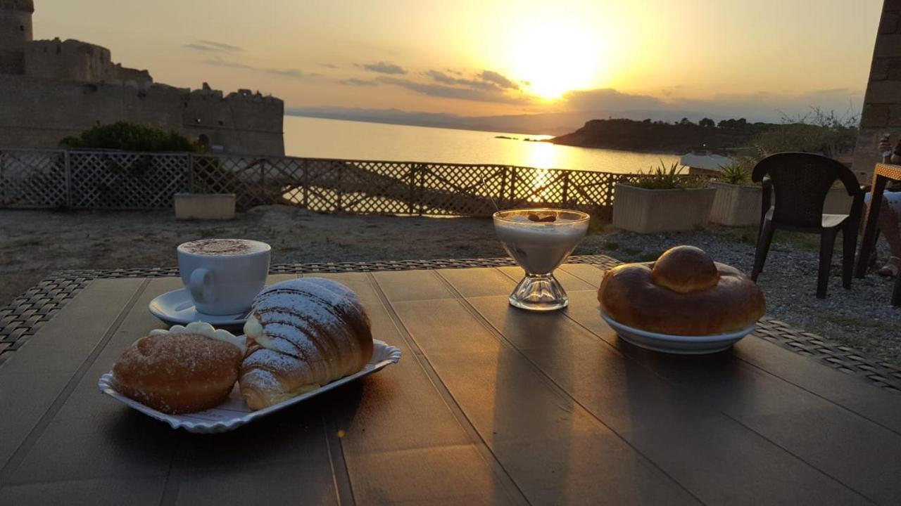 Four Winds B&B Le Castella  Exterior photo