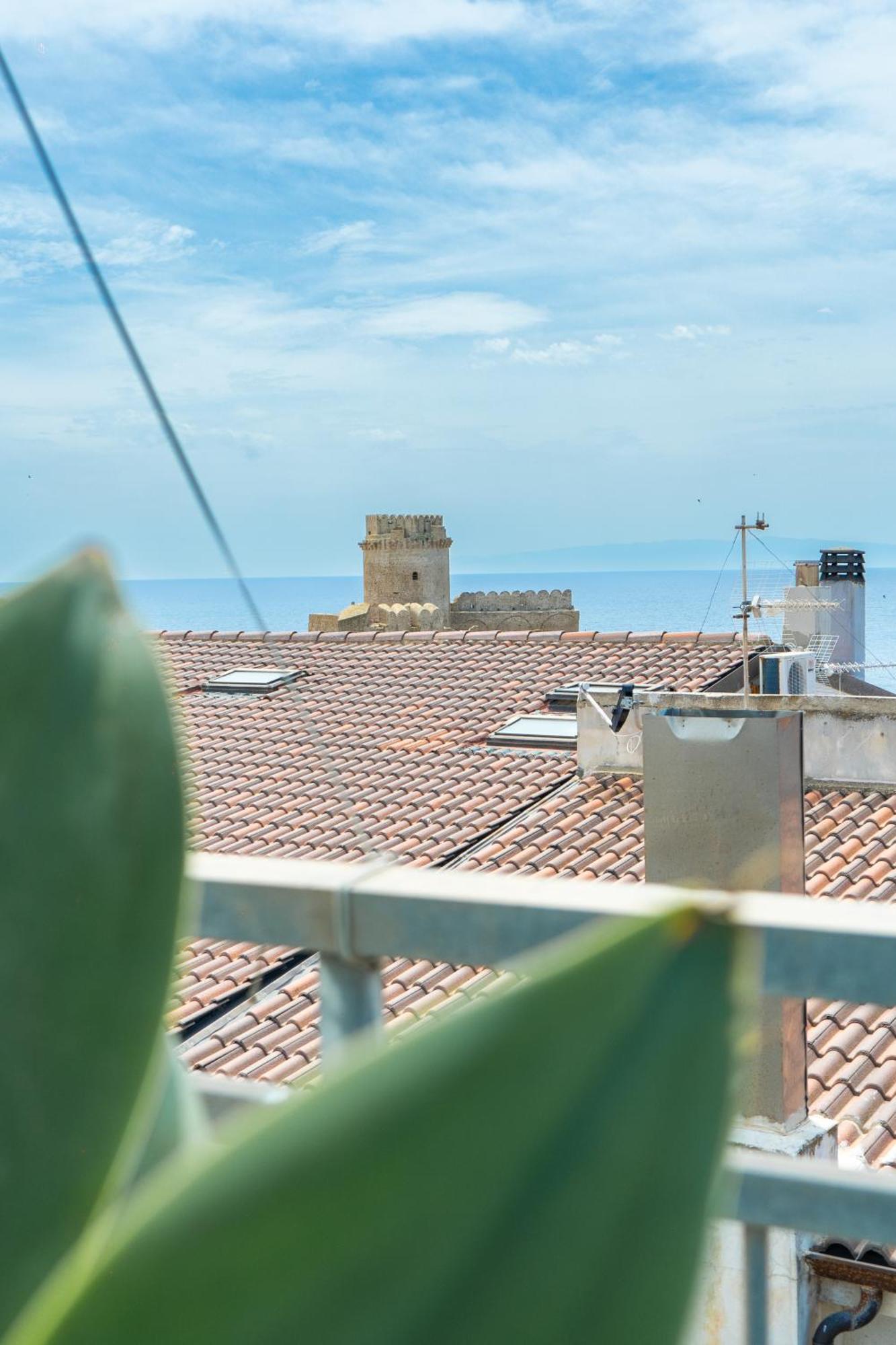 Four Winds B&B Le Castella  Exterior photo